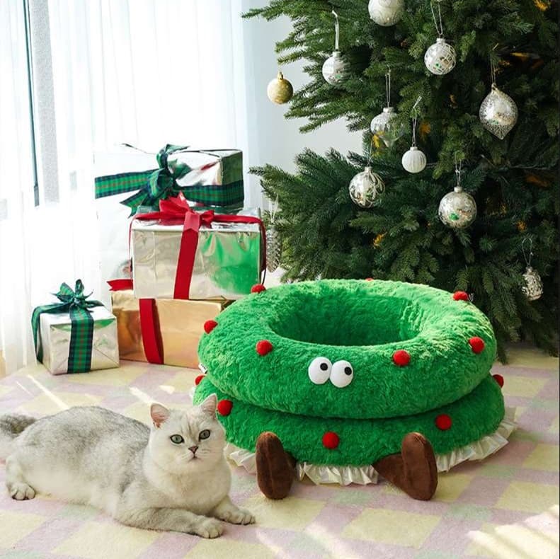 もふもふクリスマスツリー猫ベッド