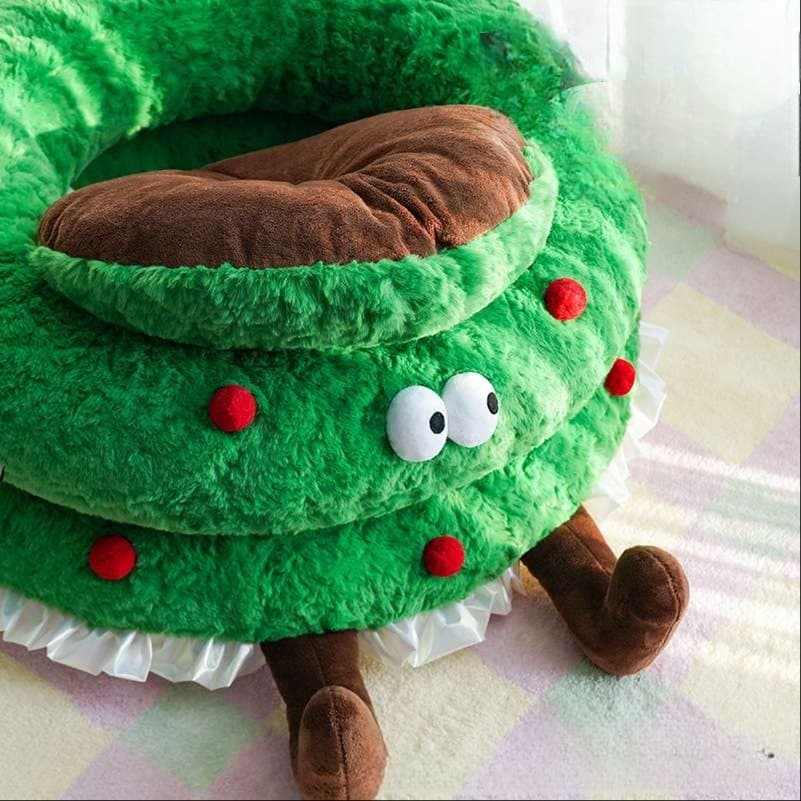 もふもふクリスマスツリー猫ベッド